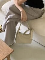 LEONIE 100%荔枝纹牛皮 蝴蝶结腋下包